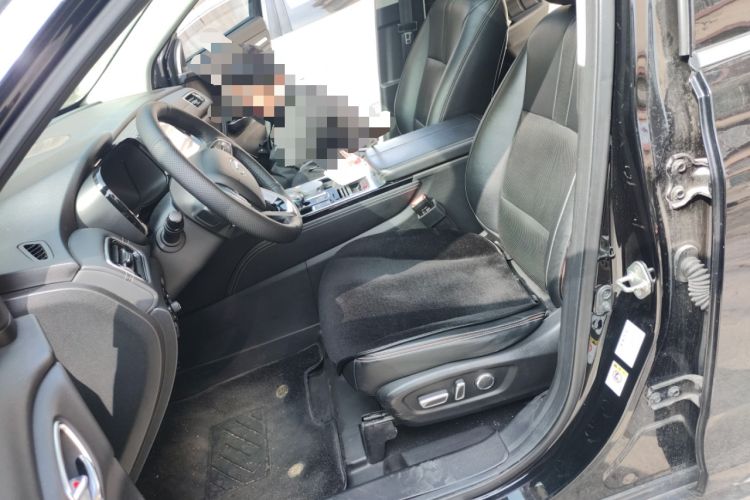 Used GAC Trumpchi GS8 2020 390T Two-Wheel Drive Luxury Smart Connectivity Commemorative Edition (7 Seats) Left Front Seat