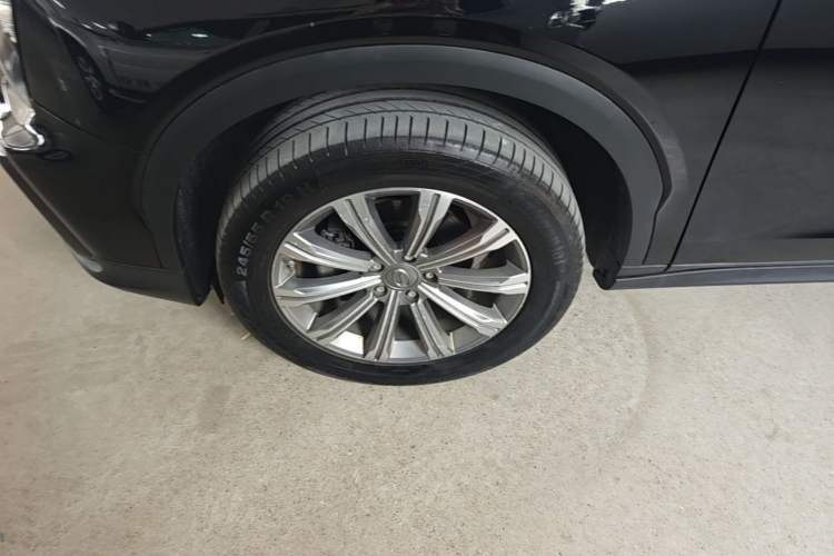 Used GAC Trumpchi GS8 2020 390T Four-Wheel Drive Luxury Smart Connectivity Commemorative Edition (7 Seats) Left Front Wheel Hub