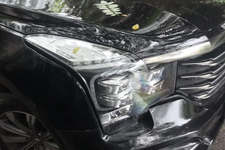 Used GAC Trumpchi GS8 2020 390T Two-Wheel Drive Luxury Smart Connectivity Commemorative Edition (7 Seats) Right Front Headlight