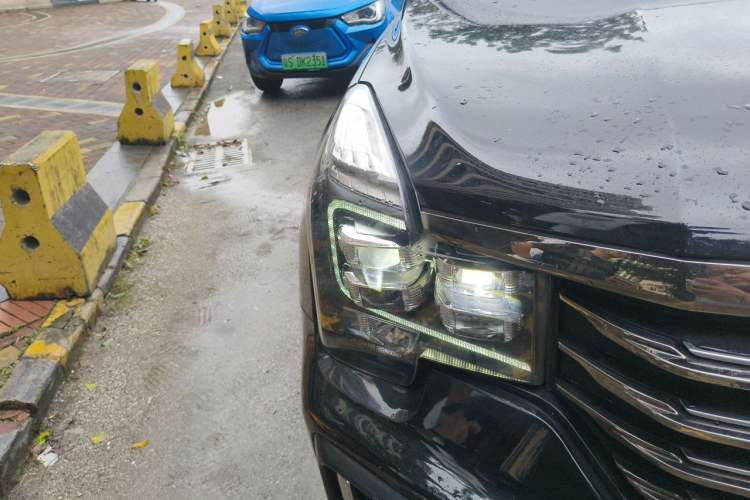 Used GAC Trumpchi GS8 2020 390T Two-Wheel Drive Luxury Smart Connectivity Version (7 Seats) Right Front Headlight