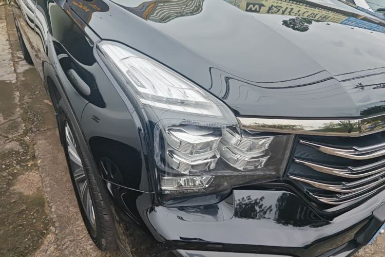 Used GAC Trumpchi GS8 2020 390T Two-Wheel Drive Luxury Smart Connectivity Commemorative Edition (7 Seats) Right Front Headlight