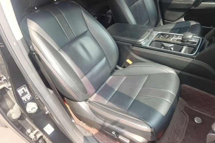 Used GAC Trumpchi GS8 2020 390T Two-Wheel Drive Luxury Smart Connectivity Commemorative Edition (7 Seats) Right Front Seat