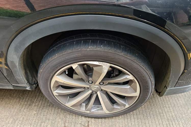Used GAC Trumpchi GS8 2020 390T Four-Wheel Drive Prestige Edition (7 Seats) Right Front Wheel Hub