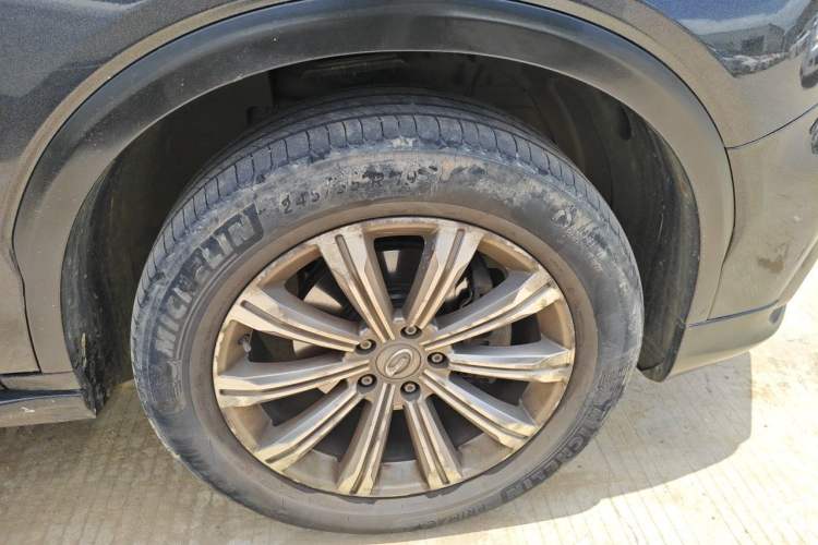 Used GAC Trumpchi GS8 2020 390T Four-Wheel Drive Luxury Smart Connect Edition (7 Seats) Right Front Wheel Hub