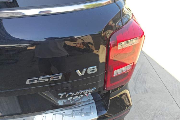 Used GAC Trumpchi GS8 2020 390T Two-Wheel Drive Luxury Smart Connectivity Version (7 Seats) Right Rear Taillight