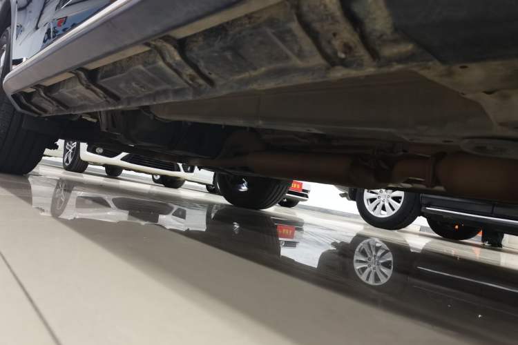 Used GAC Trumpchi GS8 2020 GS8S 390T Two-Wheel Drive Luxury Smart Connectivity Version Right Side Sill