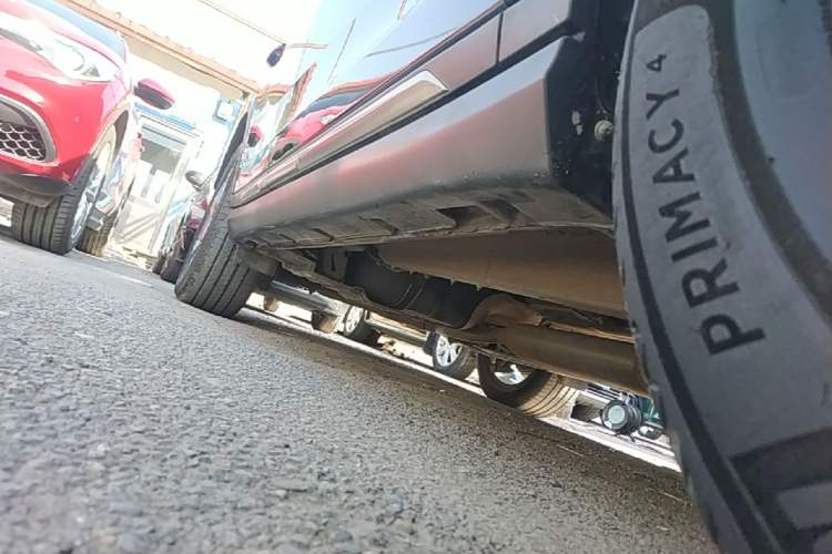 Used GAC Trumpchi GS8 2020 GS8S 390T Two-Wheel Drive Prestige Edition Right Side Sill