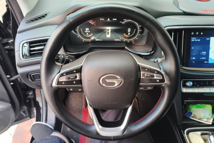 Used GAC Trumpchi GS8 2020 390T Two-Wheel Drive Luxury Smart Connectivity Commemorative Edition (7 Seats) Steering Wheel