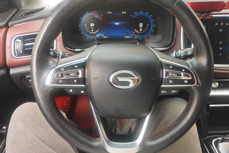 Used GAC Trumpchi GS8 2020 GS8S 390T Two-Wheel Drive Luxury Smart Connectivity Version Steering Wheel