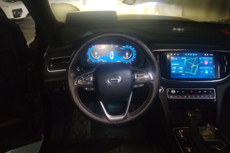 Used GAC Trumpchi GS8 2020 GS8S 390T Two-Wheel Drive Luxury Smart Connectivity Version Steering Wheel