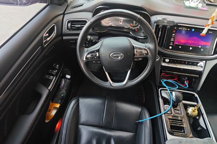 Used GAC Trumpchi GS8 2020 390T Two-Wheel Drive Luxury Smart Connectivity Version (7 Seats) Steering Wheel