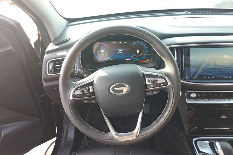 Used GAC Trumpchi GS8 2020 390T Two-Wheel Drive Luxury Smart Connectivity Commemorative Edition (7 Seats) Steering Wheel
