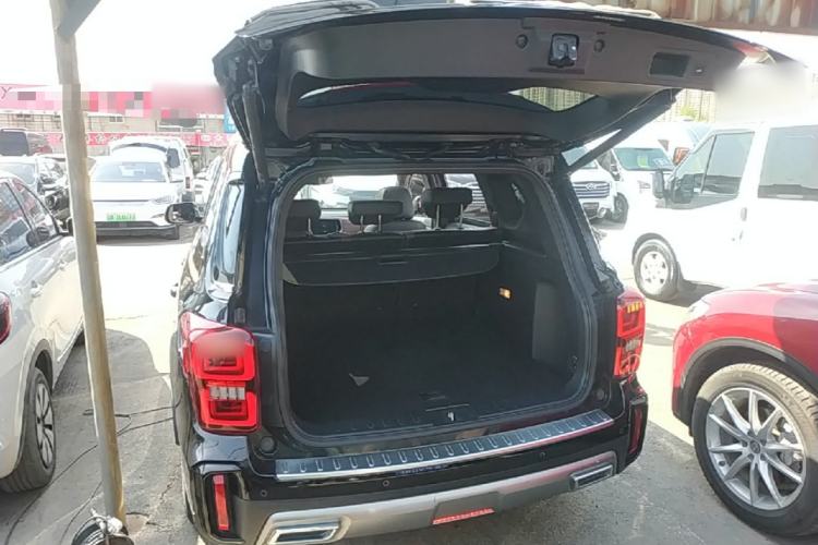Used GAC Trumpchi GS8 2020 GS8S 390T Two-Wheel Drive Prestige Edition Trunk