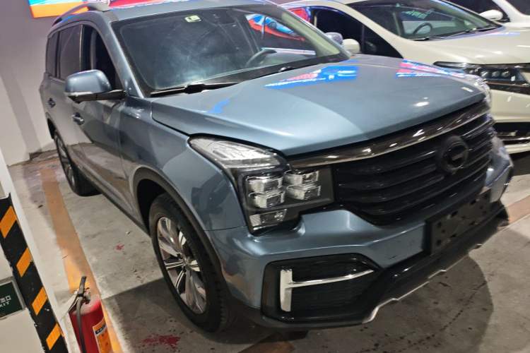 Used GAC Trumpchi GS8 2020 390T Two-Wheel Drive Prestige Version (7 Seats) Front Right 45 Deg