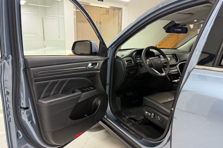 Used GAC Trumpchi GS8 2020 390T Two-Wheel Drive Prestige Version (7 Seats) Interior 8