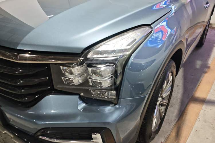 Used GAC Trumpchi GS8 2020 390T Two-Wheel Drive Prestige Version (7 Seats) Left Front Headlight