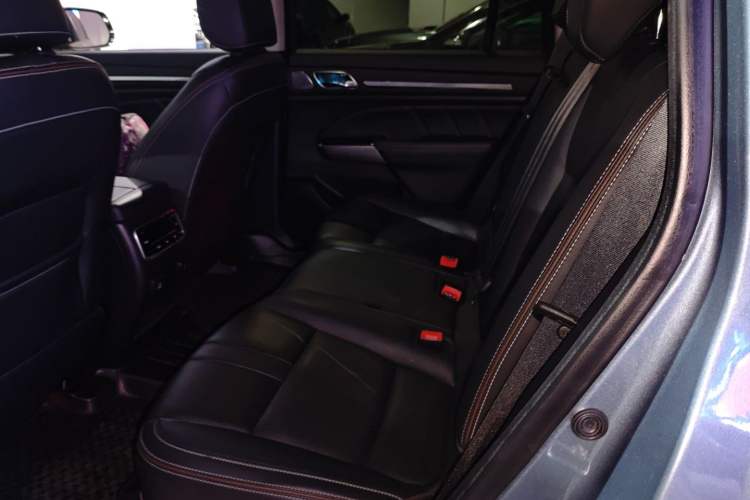 Used GAC Trumpchi GS8 2020 390T Two-Wheel Drive Prestige Version (7 Seats) Left Rear Seat
