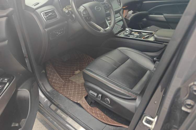 Used GAC Trumpchi GS8 2020 390T Two-Wheel Drive Luxury Smart Connectivity Version (7 Seats) Driver Seat