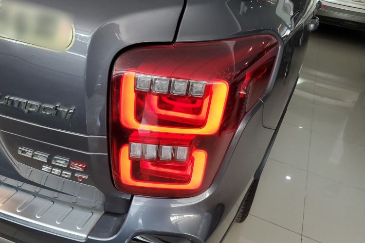 Used GAC Trumpchi GS8 2020 GS8S 390T Two-Wheel Drive Luxury Smart Connectivity Version Exterior 1