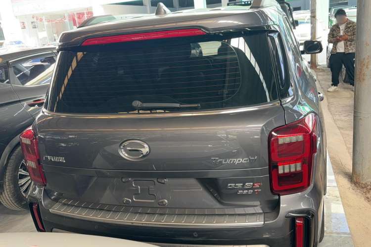 Used GAC Trumpchi GS8 2020 GS8S 390T Two-Wheel-Drive Luxury Edition Exterior 4