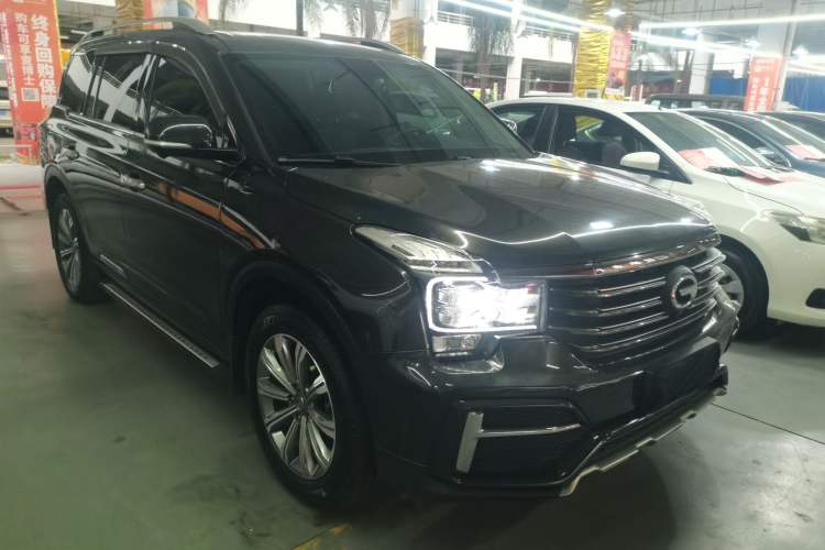 Used GAC Trumpchi GS8 2020 390T Two-Wheel Drive Luxury Smart Connectivity Version (7 Seats) Front Right 45 Deg