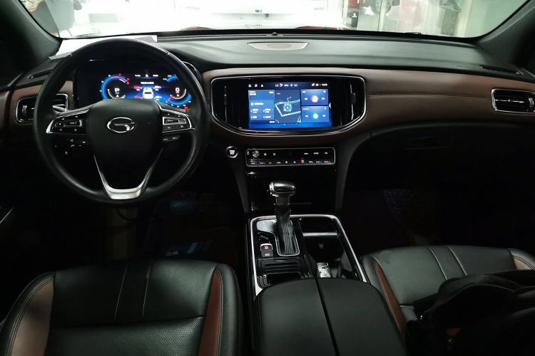 Used GAC Trumpchi GS8 2020 GS8S 390T Two-Wheel Drive Luxury Smart Connectivity Version Interior 2