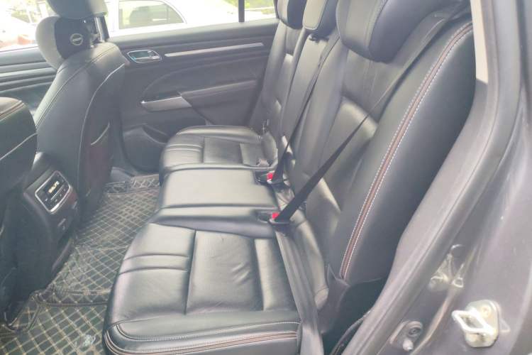 Used GAC Trumpchi GS8 2020 390T Two-Wheel Drive Prestige Version (7 Seats) Interior 4