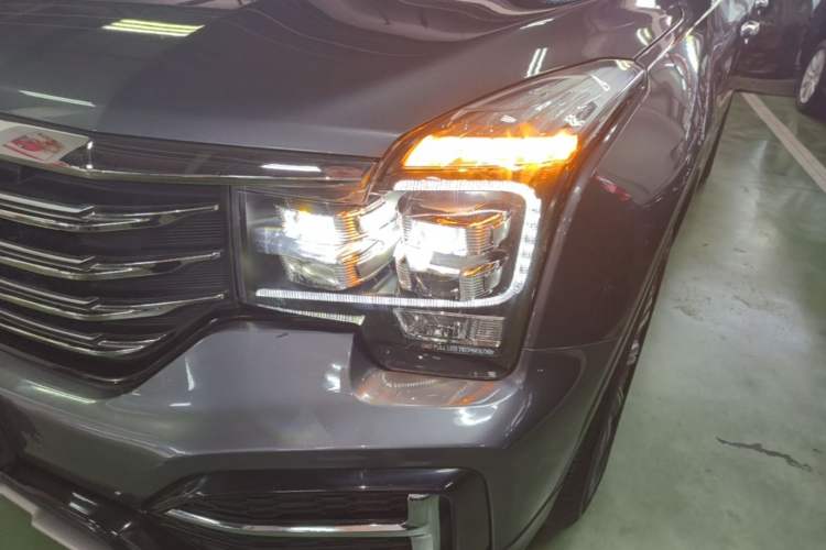 Used GAC Trumpchi GS8 2020 390T Two-Wheel Drive Luxury Smart Connectivity Version (7 Seats) Left Front Headlight