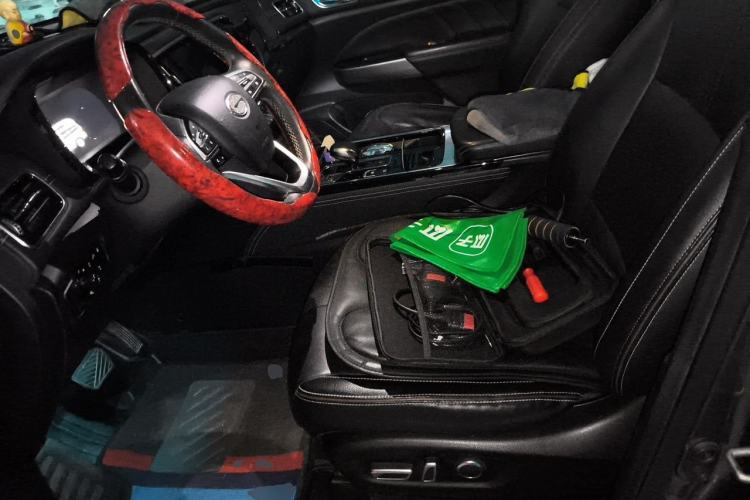 Used GAC Trumpchi GS8 2020 390T Two-Wheel Drive Luxury Smart Connectivity Version (7 Seats) Left Front Seat