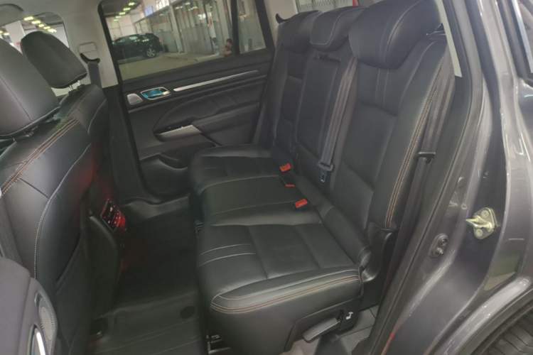 Used GAC Trumpchi GS8 2020 390T Two-Wheel Drive Luxury Smart Connectivity Version (7 Seats) Left Rear Seat