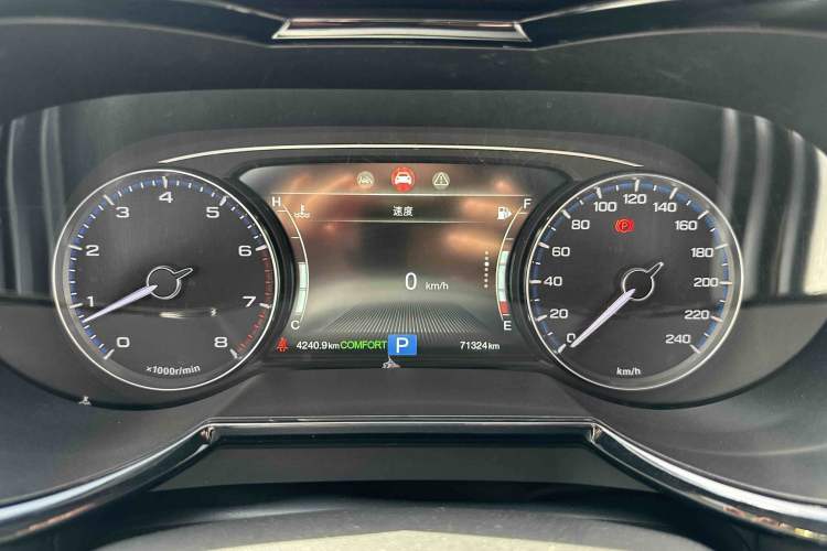 Used GAC Trumpchi GS8 2020 390T Two-Wheel Drive Luxury Edition (7 Seats) Odometer Close Up