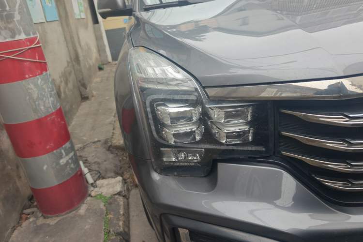 Used GAC Trumpchi GS8 2020 390T Two-Wheel Drive Luxury Smart Connectivity Version (7 Seats) Right Front Headlight