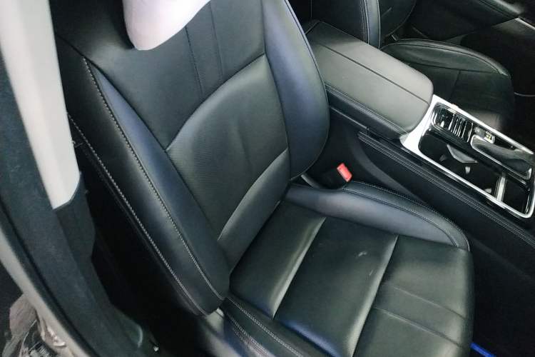 Used GAC Trumpchi GS8 2020 390T Two-Wheel Drive Luxury Edition (7 Seats) Right Front Seat