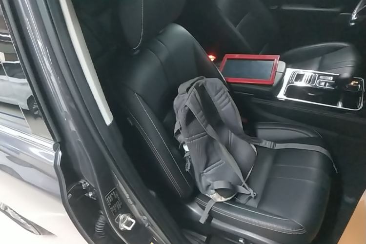 Used GAC Trumpchi GS8 2020 390T Two-Wheel Drive Luxury Smart Connectivity Commemorative Edition (7 Seats) Right Front Seat