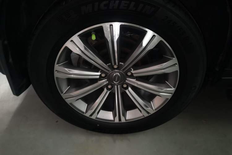 Used GAC Trumpchi GS8 2020 390T Two-Wheel Drive Luxury Smart Connectivity Version (7 Seats) Right Rear Wheel Hub
