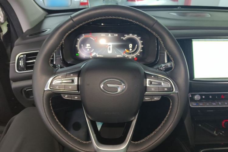 Used GAC Trumpchi GS8 2020 390T Two-Wheel Drive Luxury Smart Connectivity Version (7 Seats) Steering Wheel