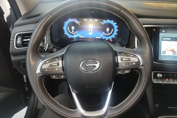 Used GAC Trumpchi GS8 2020 390T Two-Wheel Drive Luxury Smart Connectivity Version (7 Seats) Steering Wheel