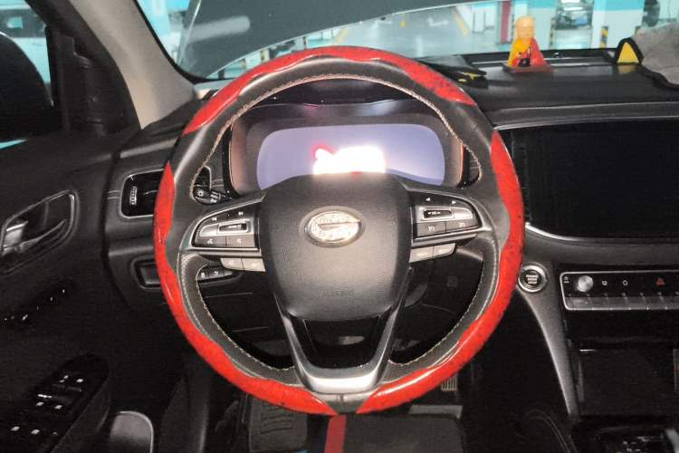 Used GAC Trumpchi GS8 2020 390T Two-Wheel Drive Luxury Smart Connectivity Version (7 Seats) Steering Wheel