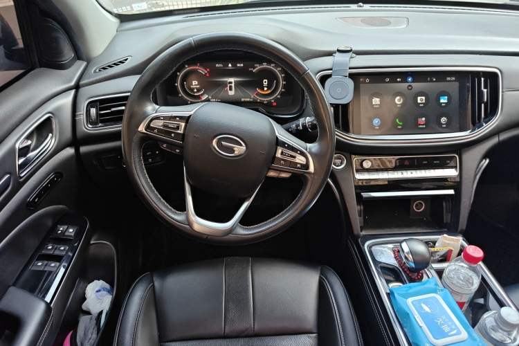 Used GAC Trumpchi GS8 2020 390T Two-Wheel Drive Luxury Smart Connectivity Version (7 Seats) Steering Wheel
