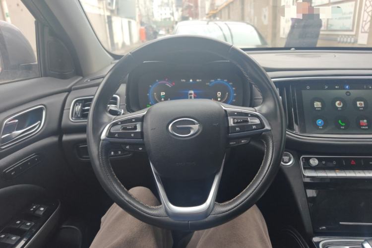 Used GAC Trumpchi GS8 2020 390T Two-Wheel Drive Luxury Smart Connectivity Version (7 Seats) Steering Wheel