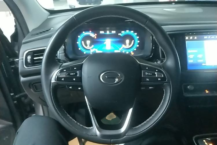 Used GAC Trumpchi GS8 2020 390T Two-Wheel Drive Luxury Smart Connectivity Commemorative Edition (7 Seats) Steering Wheel