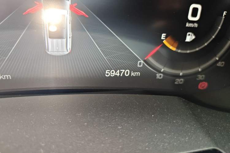 Used GAC Trumpchi GS8 2020 390T Two-Wheel Drive Luxury Smart Connectivity Version (7 Seats) Odometer Close Up