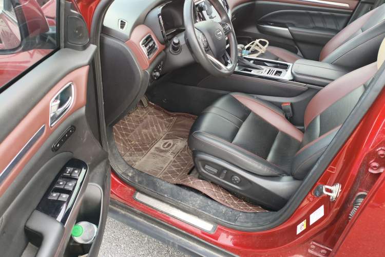 Used GAC Trumpchi GS8 2020 GS8S 390T Two-Wheel Drive Prestige Edition Driver Seat