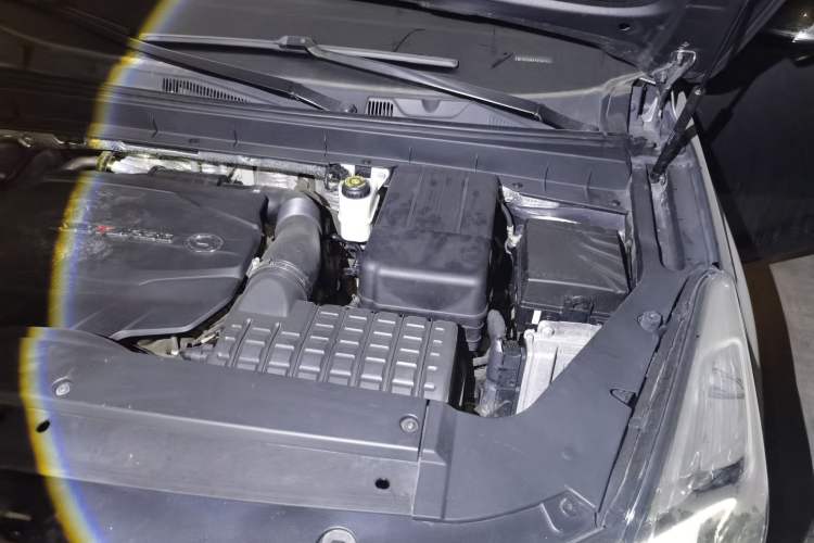 Used GAC Trumpchi GS8 2020 390T Two-Wheel Drive Luxury Smart Connectivity Version (7 Seats) Engine Bay Left