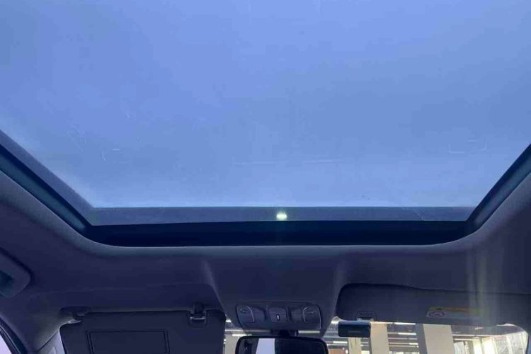 Used GAC Trumpchi GS8 2020 390T Two-Wheel Drive Luxury Smart Connectivity Version (7 Seats) Interior 11