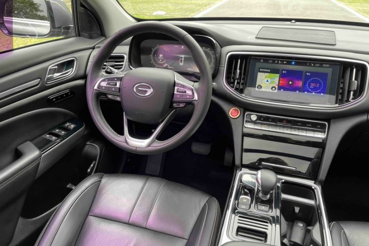 Used GAC Trumpchi GS8 2020 390T Two-Wheel Drive Luxury Smart Connectivity Version (7 Seats) Interior 2