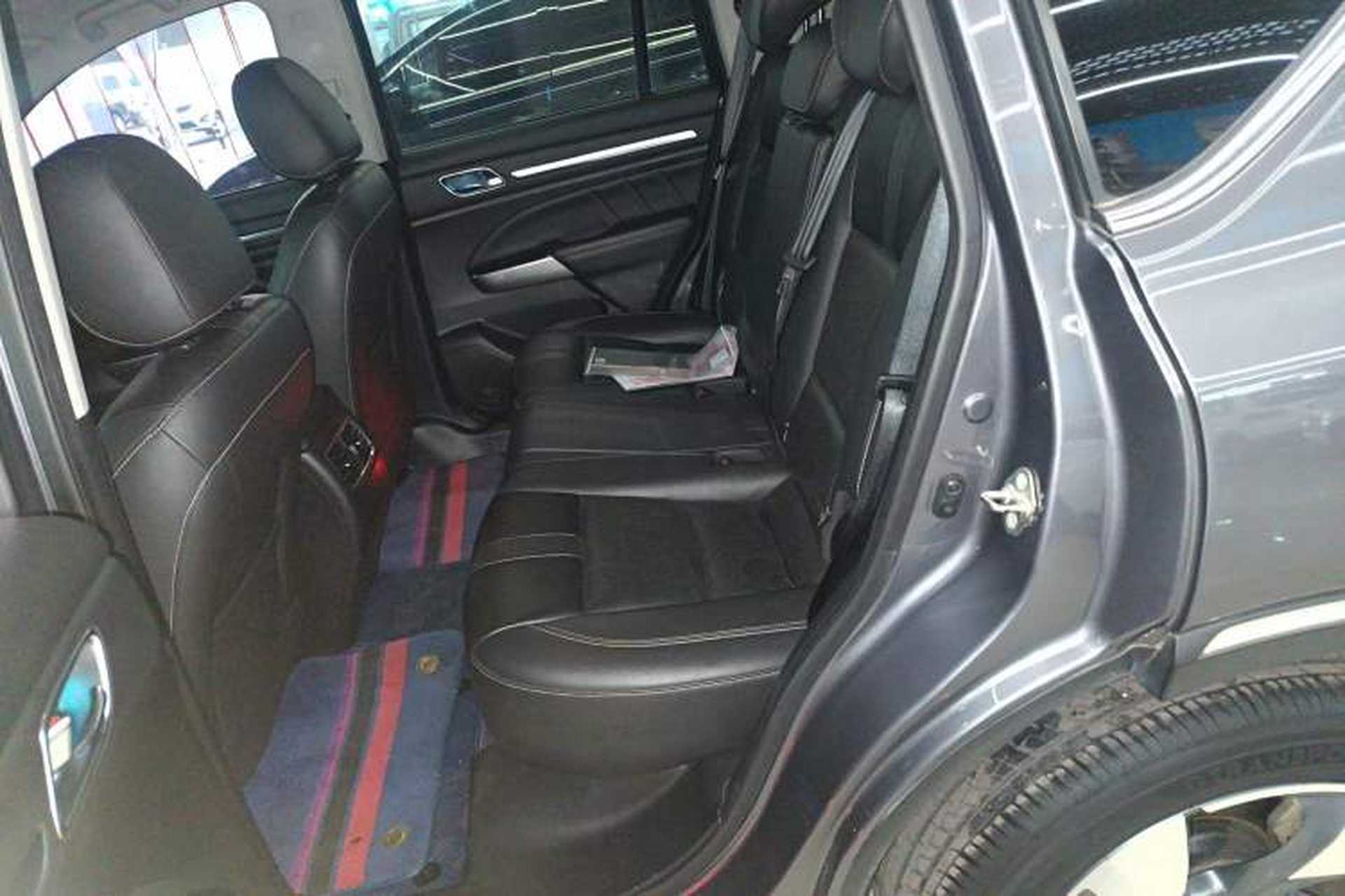 Used GAC Trumpchi GS8 2020 GS8S 390T Two-Wheel Drive Luxury Smart Connectivity Version Left Rear Seat