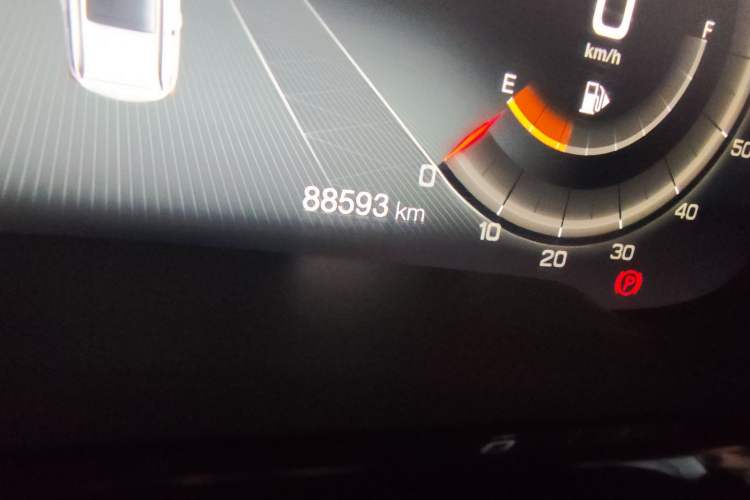 Used GAC Trumpchi GS8 2020 390T Two-Wheel Drive Luxury Smart Connectivity Version (7 Seats) Odometer Close Up
