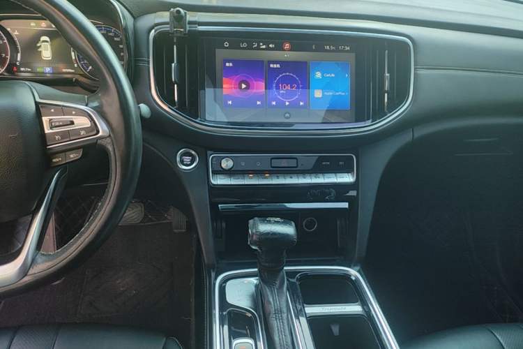 Used GAC Trumpchi GS8 2020 390T Two-Wheel Drive Luxury Edition (7 Seats) Audio And AC Panel