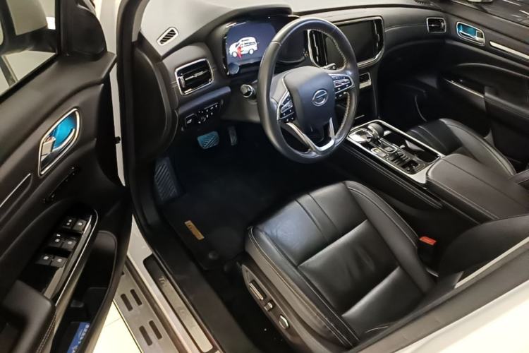 Used GAC Trumpchi GS8 2020 390T Two-Wheel Drive Luxury Smart Connectivity Version (7 Seats) Driver Seat